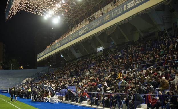 Abonos desde 27 euros para la segunda vuelta del UCAM CF