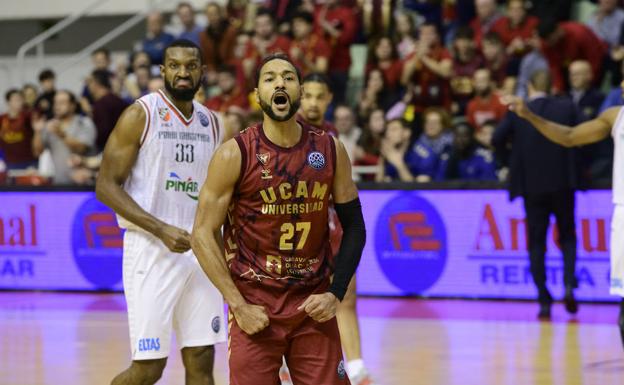 El UCAM resiste al extraterrestre Angola para dar primero en el 'play-in'