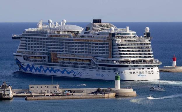 Cartagena recibirá cerca de 10.000 cruceristas a bordo de 5 buques en enero