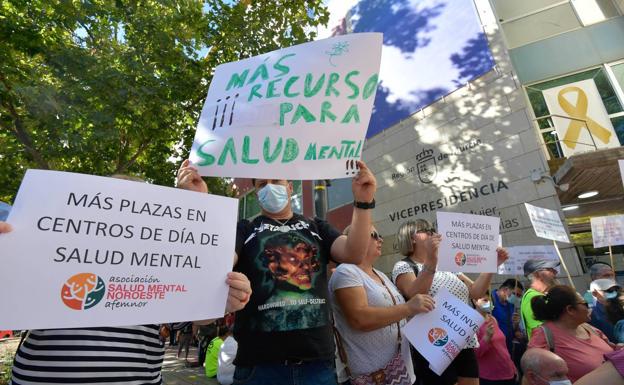 Cinco millones para «transformar el modelo de cuidados en salud mental»