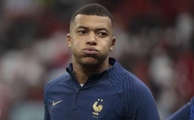 Kylian Mbappé, before a game of the French team. 