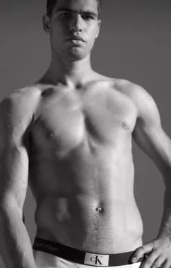 Permanentemente salir estómago Carlos Alcaraz posa en ropa interior para la nueva campaña de Calvin Klein  | La Verdad