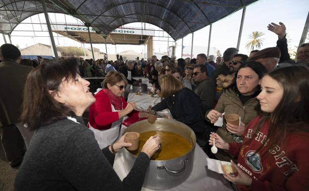 Más de 30.000 pelotas galileas ponen sabor a la tradición en Pozo Estrecho
