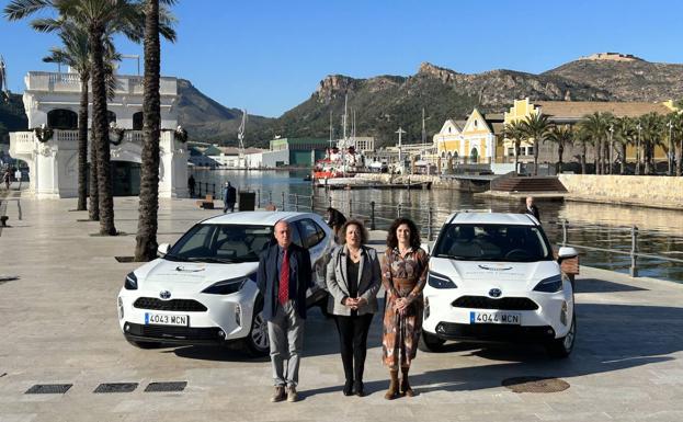 El puerto de Cartagena incorpora cuatros vehículos eficientes a su flota para mejorar la labor del personal de la Autoridad Portuaria