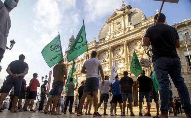 Los sindicatos municipales de Cartagena reclaman mejoras laborales