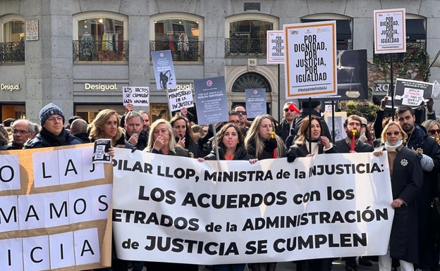 La huelga de los letrados de la Administración de Justicia obliga a suspender más de un centenar de juicios en la Región de Murcia