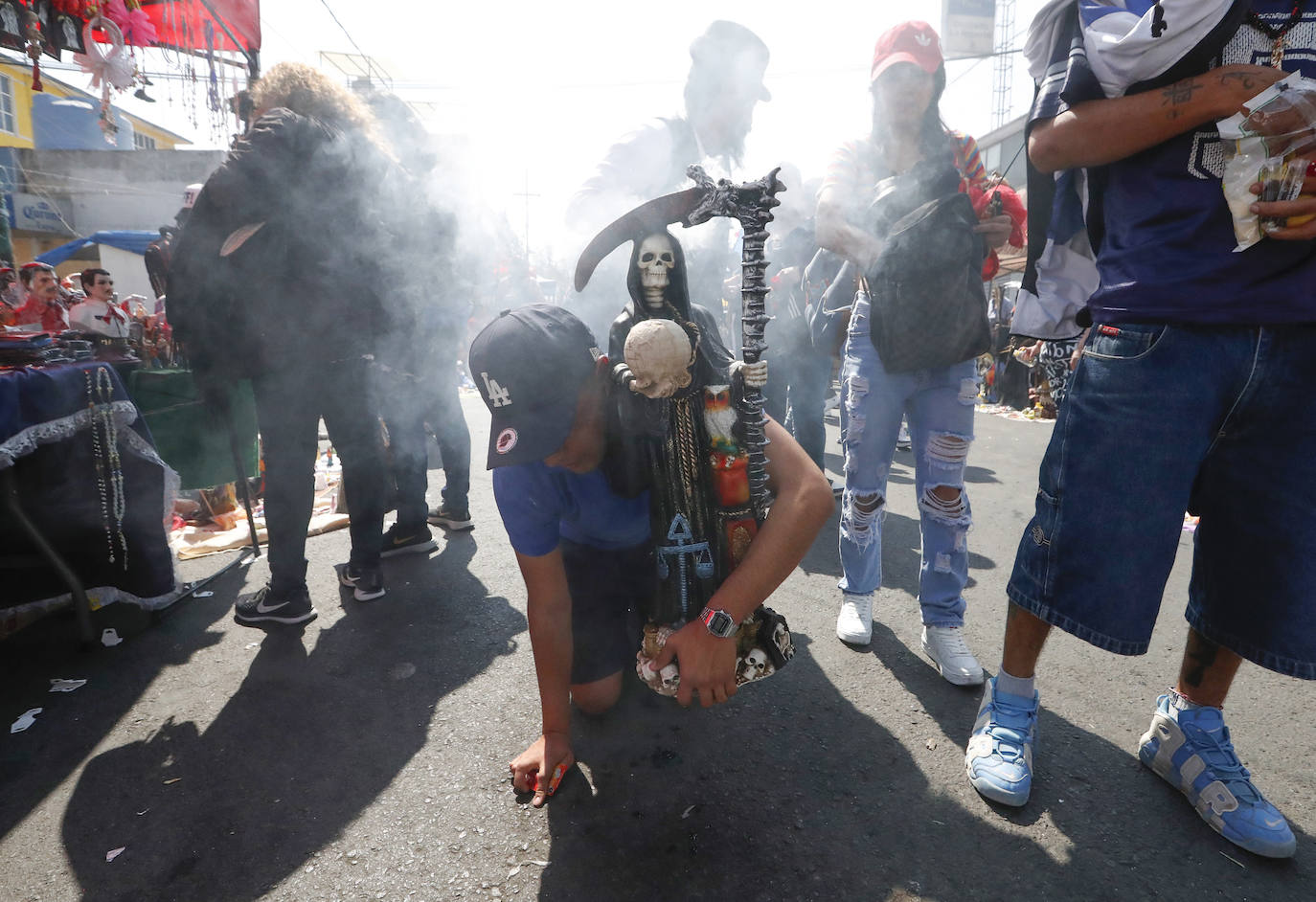 Devotos de la Santa Muerte