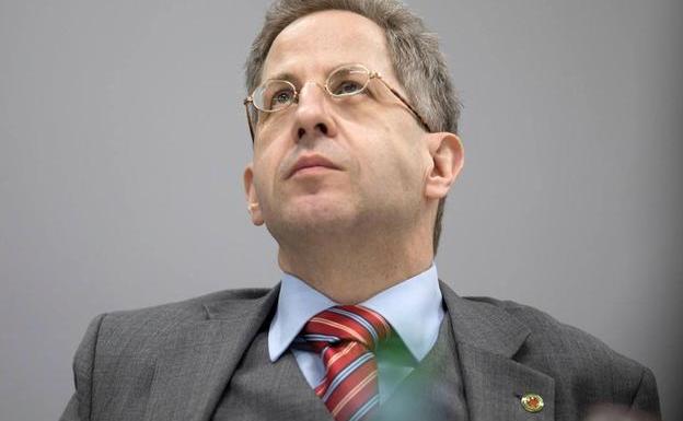 El exjefe del espionaje alemán sacude a la oposición conservadora post-Merkel