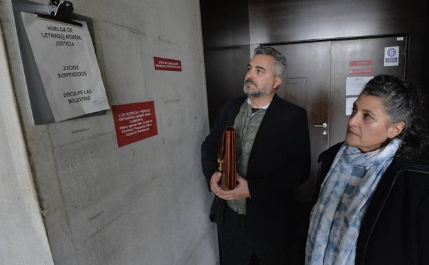 El TSJ de la Región de Murcia alerta de que los juicios aplazados por la huelga pueden tardar más de un año