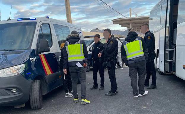 Veinte detenidos en Fortuna en una operación contra la okupación de viviendas y la inmigración irregular