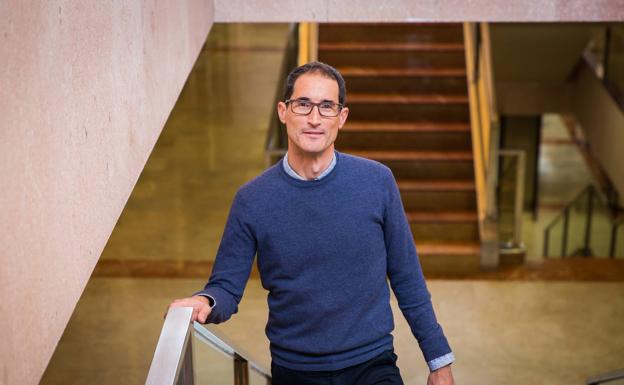 Enrique Barrajón: «Somos una provincia de segunda línea en investigación»