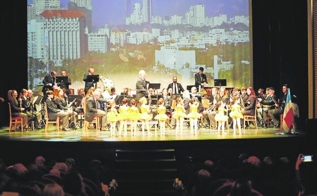 Música para luchar contra el cáncer en Lorca