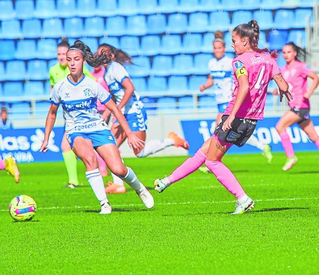 El Alhama saca un punto de oro en el Heliodoro Rodríguez