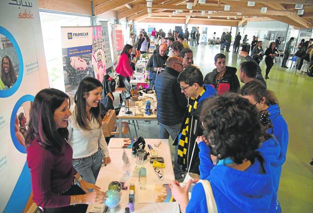 Los alumnos de másteres en la UPCT logran empleo en menos de un año