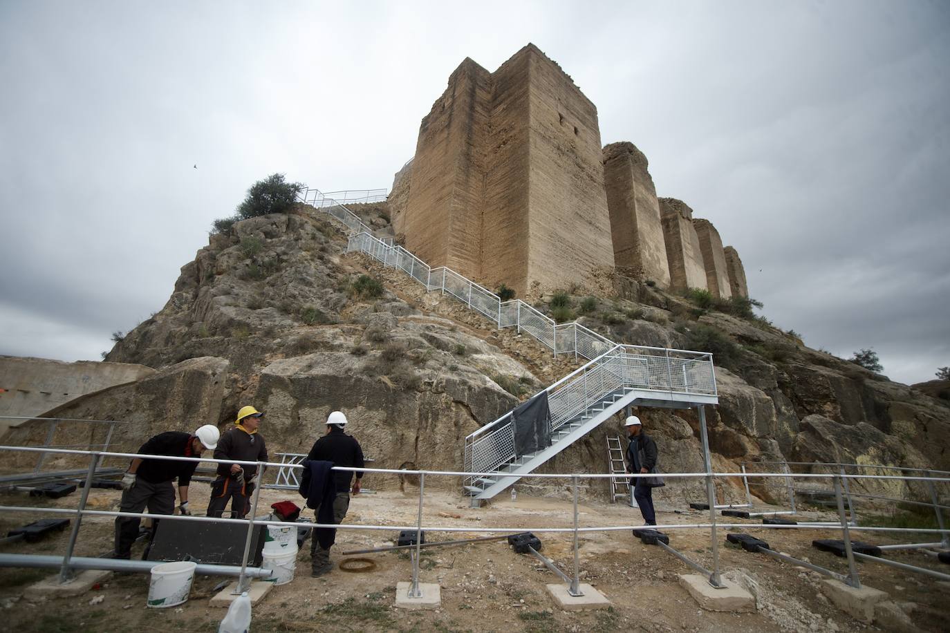 Acaba la restauración del Castillo de Monteagudo