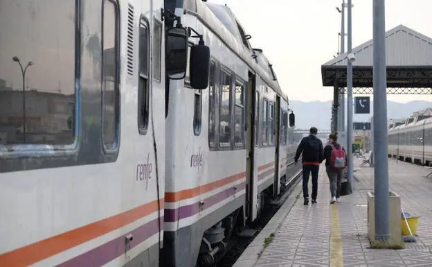 Cartagena y Murcia tendrán diez trenes diarios con el nuevo servicio de proximidad