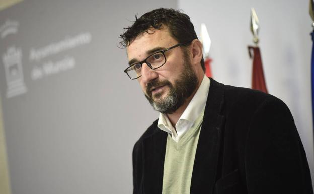 Ginés Ruiz Maciá anuncia su dimisión como concejal de Podemos en el Ayuntamiento de Murcia