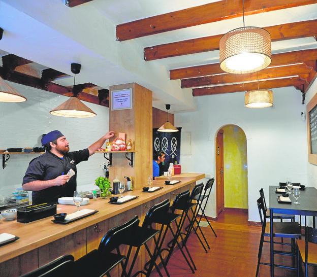 Baru, comer con Matías