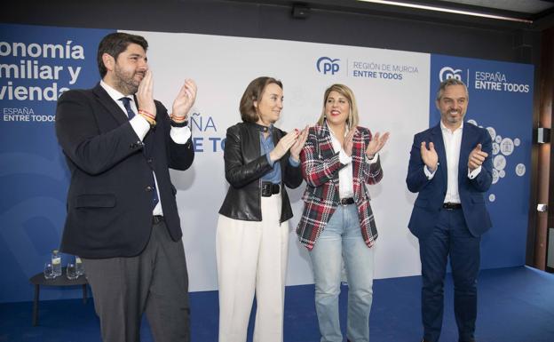 El Gobierno regional prepara una línea de ayudas para pagar las hipotecas