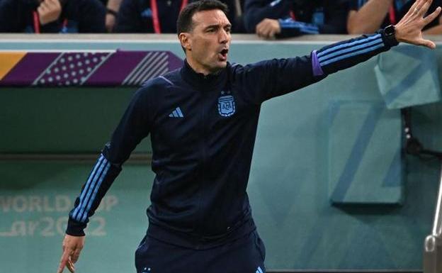 Scaloni seguirá al frente de la selección argentina hasta 2026