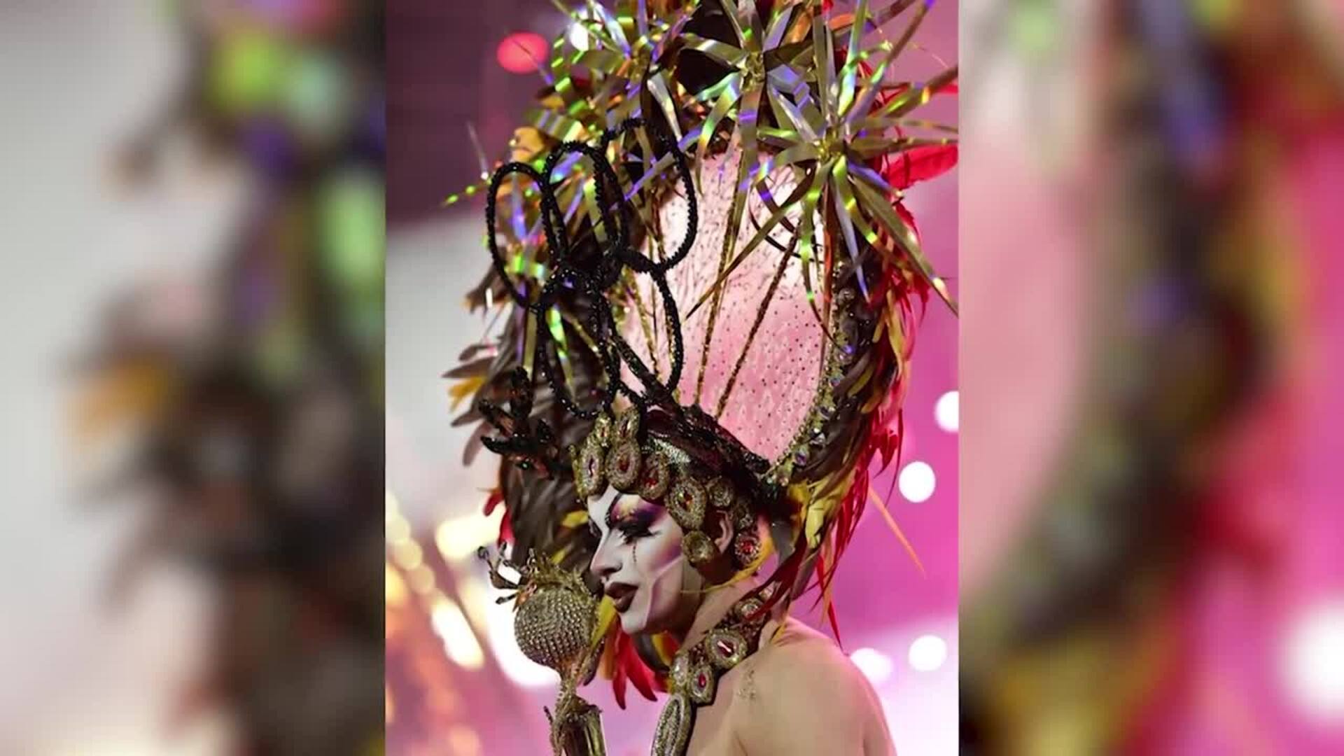 Shíky se corona como Drag Queen del Carnaval de Las Palmas de Gran Canaria