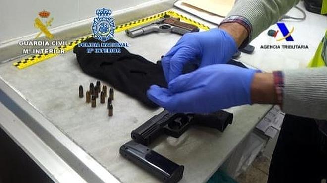 La Policía aborta una operación que quería introducir más de 8 toneladas de hachís en la Península