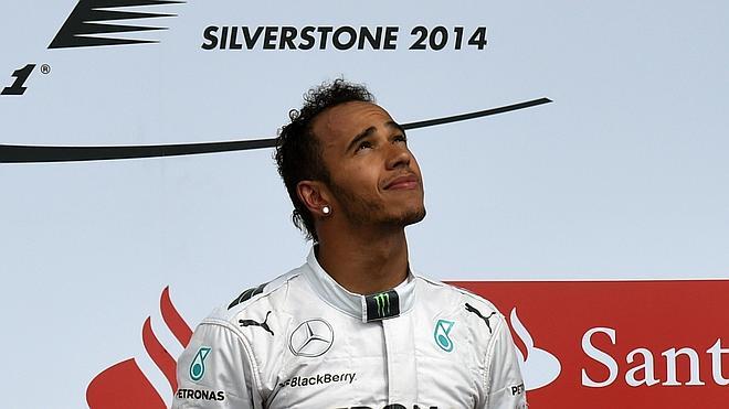 Hamilton conquista una carrera de héroes