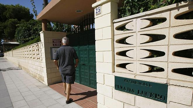 Un anciano mata a su mujer y luego se suicida en Alicante