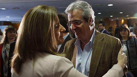 El ex secretario general de UGT Madrid devolverá los 44.200 euros pero dice que el uso de la tarjeta fue legal