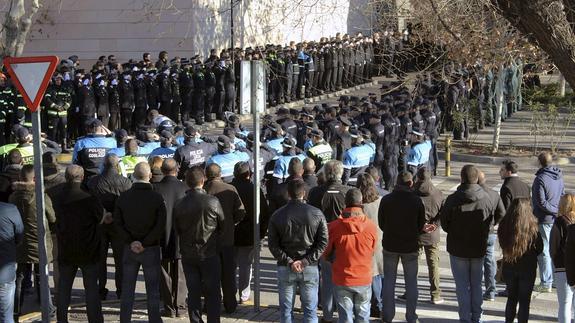 Sindicatos policiales denuncian la «actitud fría y distante» de Interior tras la muerte del agente