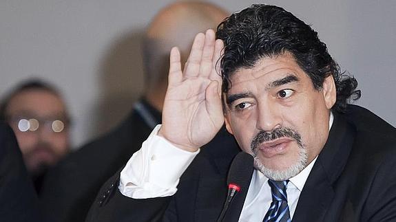 Maradona, dispuesto a presidir la FIFA