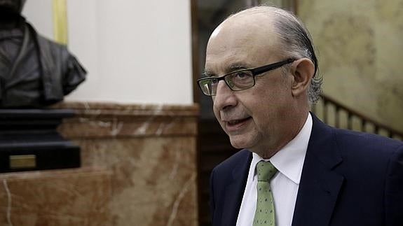 Montoro reprocha a la AIReF «crear problemas donde no los hay»