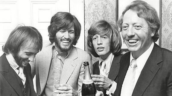 Muere a los 81 años Robert Stigwood, mánager de Bee Gees y productor de 'Grease'