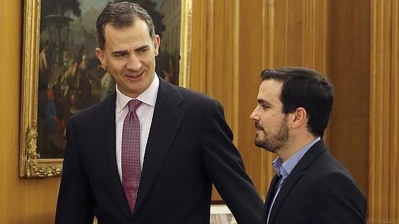 Garzón urge al PSOE a hablar con Podemos y evitar que el bloqueo se eternice