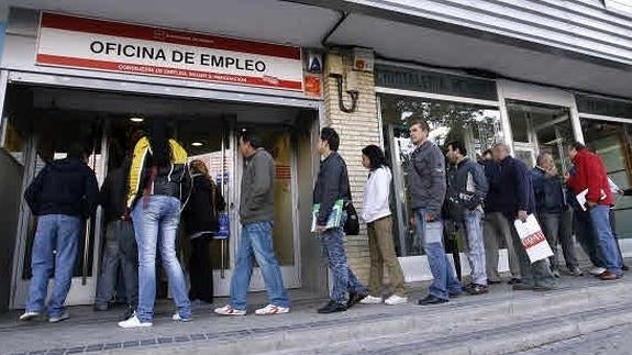 La crisis aumenta la brecha salarial de las mujeres en España