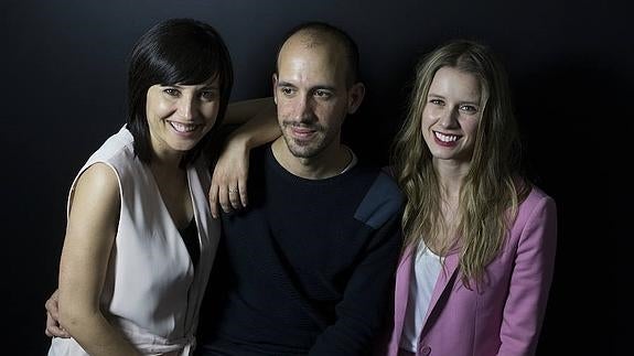 'Lobos sucios' reúne meigas, nazis y wolframio en la posguerra civil