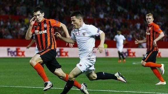 Un Gameiro colosal lleva a Basilea al Sevilla