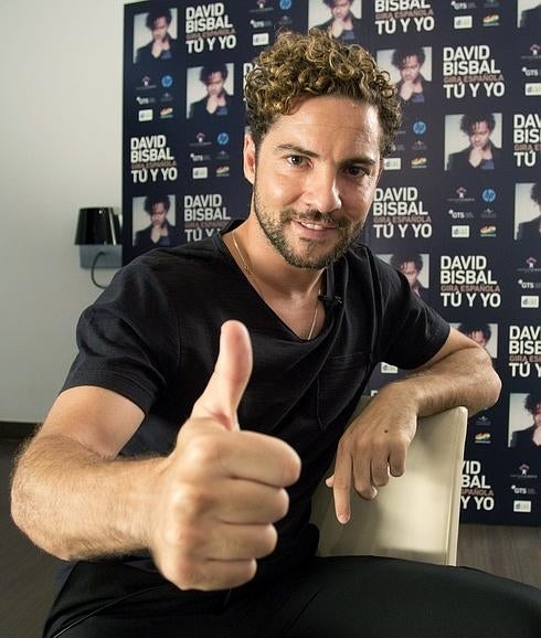 David Bisbal celebra sus 37 años muy enamorado