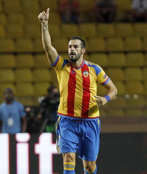 El Valencia cede a Negredo al Middlesbrough por una temporada