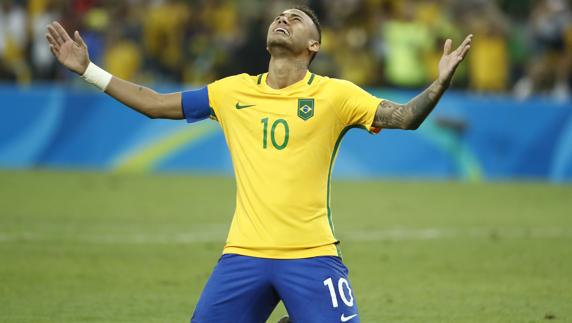 Neymar guía a Brasil a su primera medalla de oro olímpica en fútbol