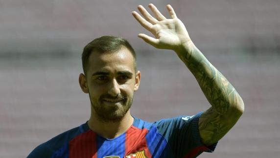 Alcácer acepta su rol secundario en el Barça, pero con matices