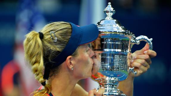 Kerber gana en Nueva York y se instala en el número 1