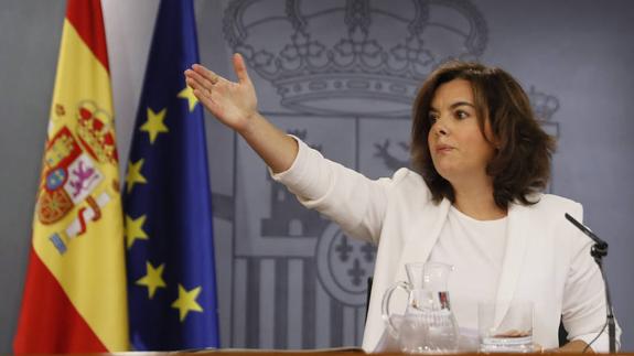 El Gobierno celebra haber recuperado la «normalidad» del diálogo con el PSOE tras la caída de Sánchez