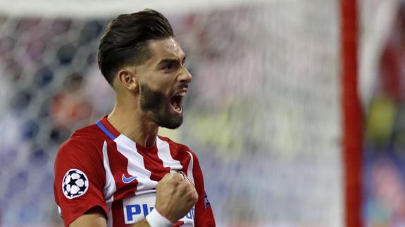 Carrasco amplía su contrato con el Atlético hasta 2022