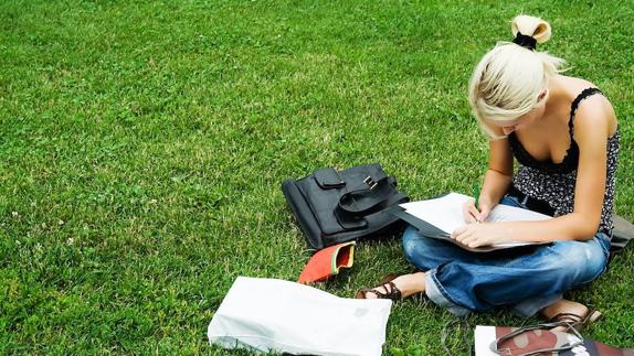 Una postura incorrecta puede provocar migrañas y vértigos