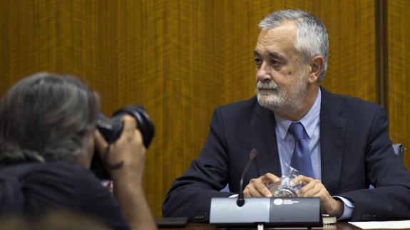 El juez rechaza conceder a Griñán 45 días para presentar su escrito de defensa