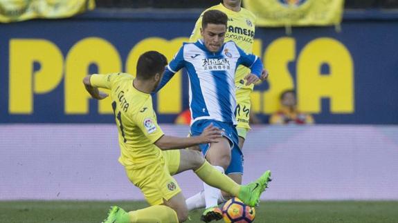 El Villarreal se asienta en la zona europea a costa del Espanyol