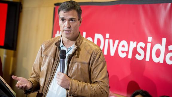 Sánchez promete poner al PSOE en «el lugar que merece» y Díaz aspira a liderar sin rencor