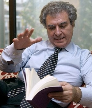 Lugares donde se calma el dolor cesar antonio molina
