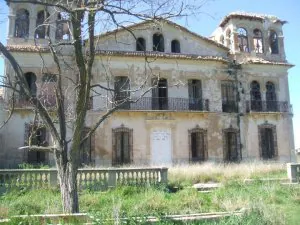 Ordenan La Restauracion Urgente Del Palacete De Fuente La Higuera La Verdad